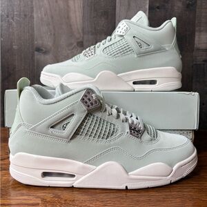Nike Air Jordan 4 Retro Seafoam Green Womens 11 Mens 9.5 Shoes HV0823-003